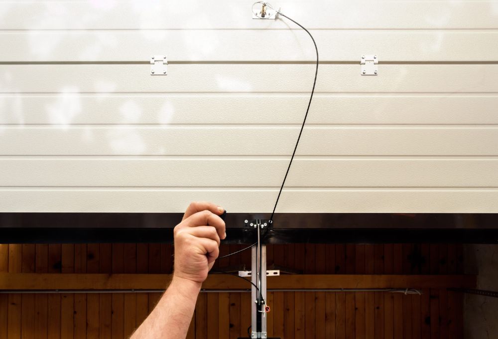 How to Choose Between Repair vs. Replacement for Your Garage Door