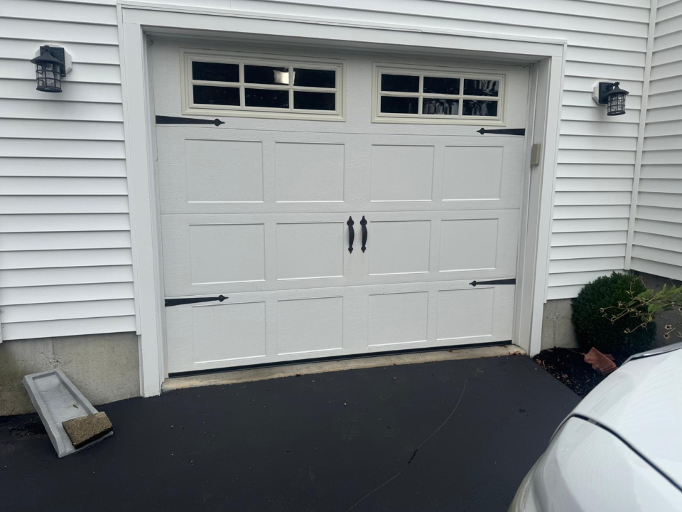 The Most Common Garage Door Issues in California Homes